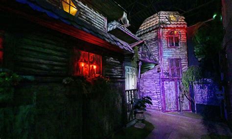 A one-stop scary shop: Inver Grove Heights haunted house adds creepy escape rooms, mini-golf for year-round scares